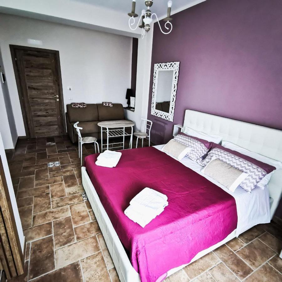 Hotel Il Sentiero di Leano Terracina Esterno foto