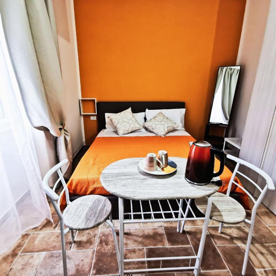 Hotel Il Sentiero di Leano Terracina Esterno foto